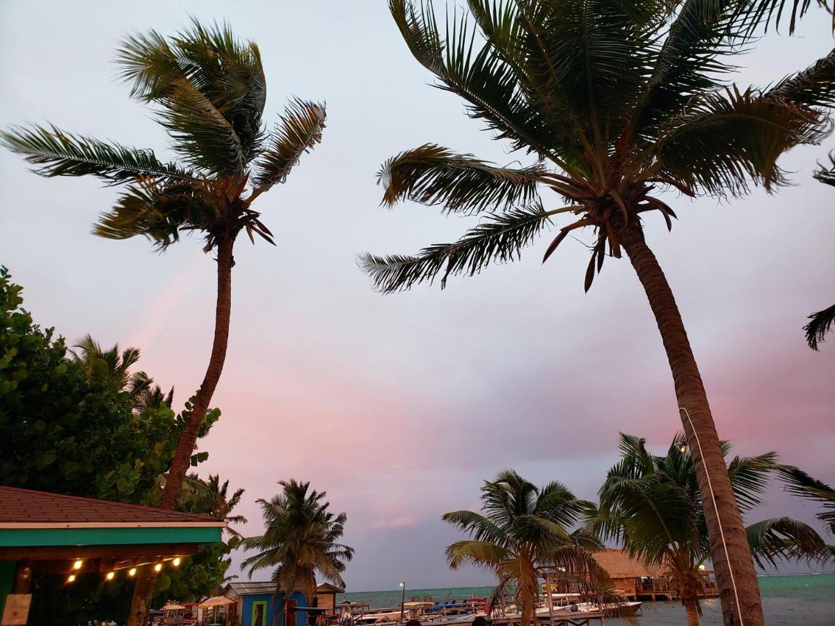 Ocean Tide Beach Resort San Pedro  Eksteriør bilde